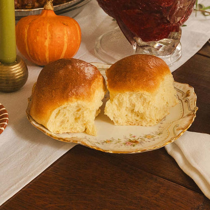 Pull-Apart Milk Buns - Bag of 6